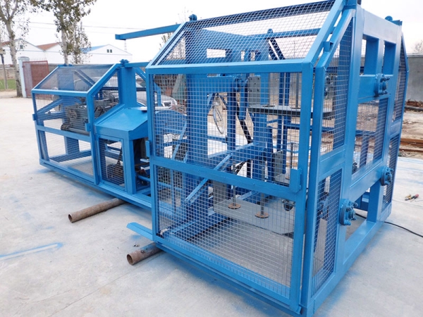 M33-三股/四股制繩機